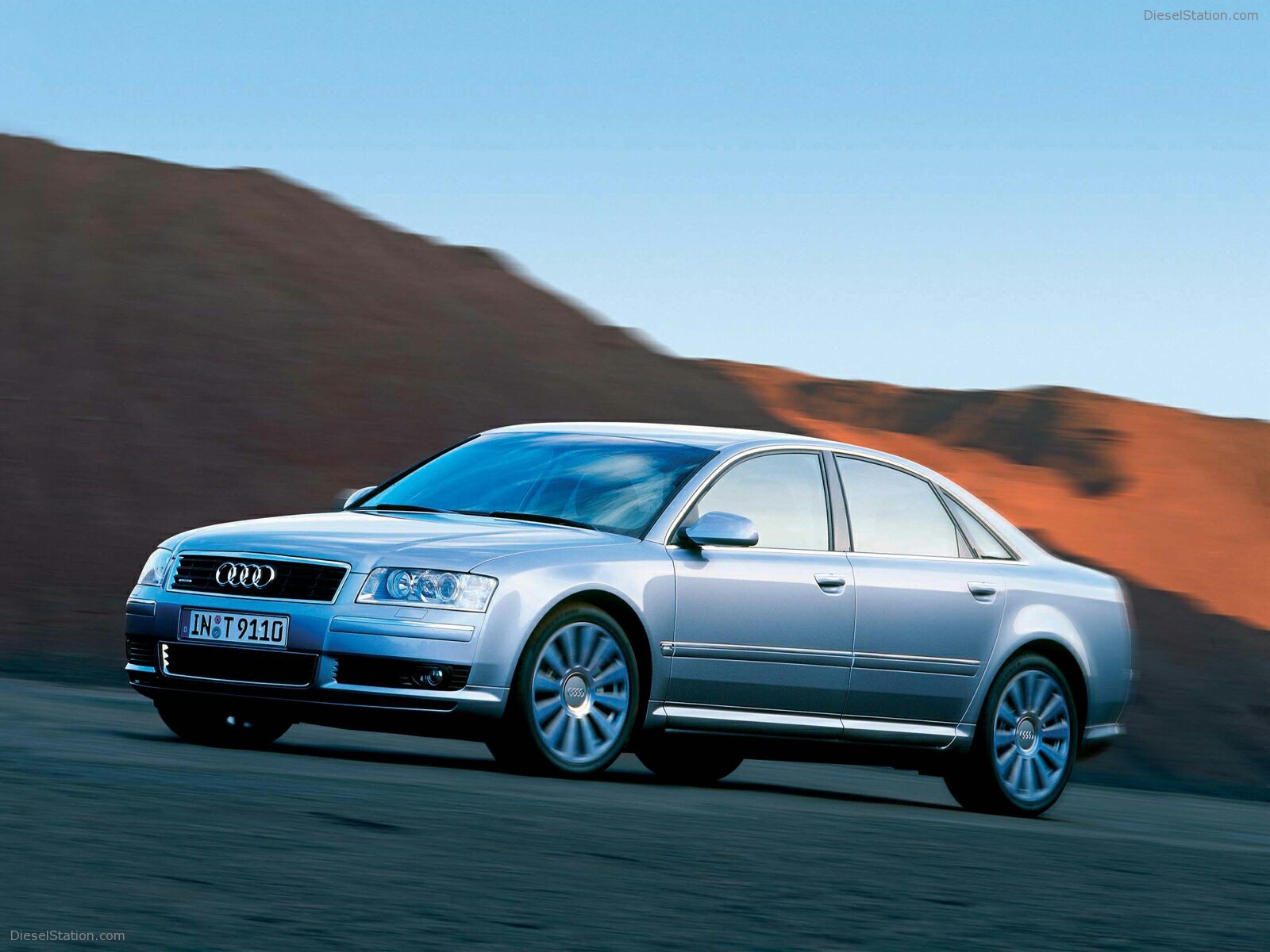 Audi A8 (2004)